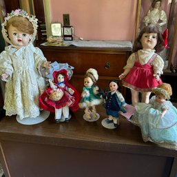 Vintage Baby Dolls Small And Large (Doll BR)