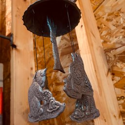 Vintage Carson Metal Wind Chimes With Adorable Cats Under A Tree (garage)