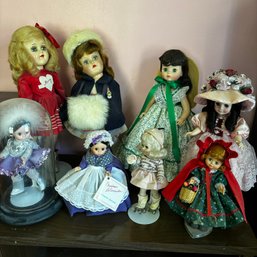 Vintage Multiple Sizes Doll Lot (Doll BR)