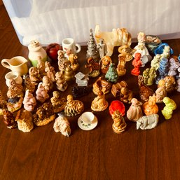 CUTE! Vintage Wade Ceramic Whimsies & Other Tiny Collectibles (garage)