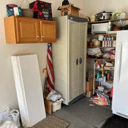 Garage Pickers Lot: Storage Cabinet, Kitchen Goods, Light Bulbs, Garden Pots And More (garage)