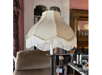 Floor Lamp With Fringed Shade (LR)