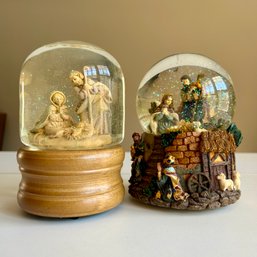 Pair Of NATIVITY Christmas Snowglobes (DR)