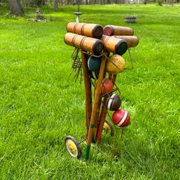 Vintage Croquet Set *55790* (Bsmt)