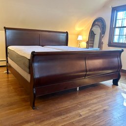 King Size Sleigh Bed - Frame Only (no Mattresses) (B1)