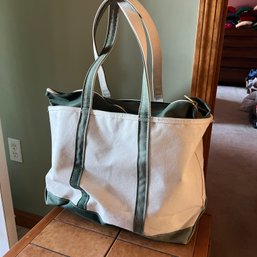 Large Vintage LL Bean Zip Top Boat And Tote (Kitchen)