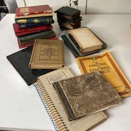 Assorted Vintage And Antiques Books And Booklets - See All Photos! (OA)