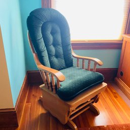 Green Glider Rocking Chair In Nice Condition (Office)