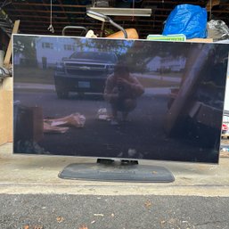 Wow! Samsung 55' 2018 Q8F 4K Smart QLED TV, On Mount, With Soundbar & Remote - See Link In Description  (IS)