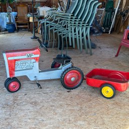 Vintage Massey Ferguson Pedal Tractor With Wagon Trailer (Barn)