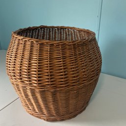Large Sturdy Wicker Plant Basket (BR)