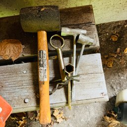 Assorted Tools (Shed)