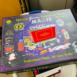 Fun! Ultimate Fantasma Legends Of Magic Kit (appears Mostly Complete)  (Garage)
