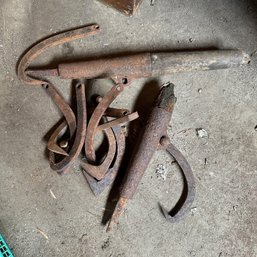 Vintage Ice Tongs Or Logging Tool