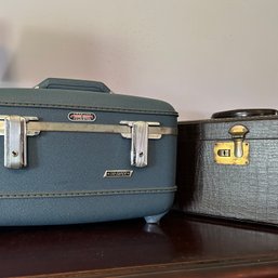 Pair Of Small Vintage Luggage Cases, American Tourister Case (bed1)