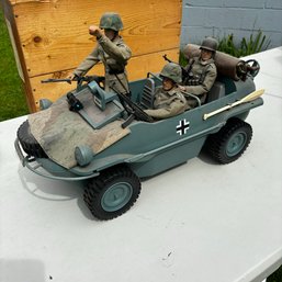 Vintage Toy Car With Army Figures (basement)