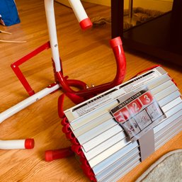 Kidde KL-2S Fire Escape Ladder, Like New! (UP1)