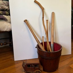 Wooden Bats, Decor, Bucket, Etc (bed1)