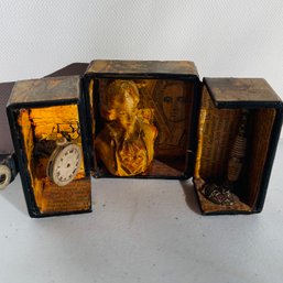 Unique Small Box With Latch & Small Victorian Figure Head, Spool (loose) & Decoupaged Book Pages Inside (MT)