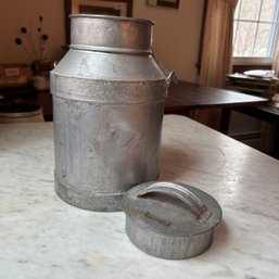 Vintage Possibly Antique Metal Milk Can With Handle (LRoom)