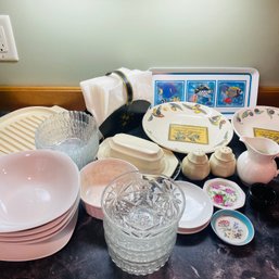Kitchen Lot With Glass Bowls, Mikasa, S&P, Creamer, Butter Dish & More (some Chips As Noted) (Kitchen)