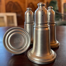 Two Sets Of Vintage Pewter Salt And Pepper Shakers (barn) Empire Pewter Weighted