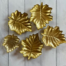 Decorative Gold Glass Frosted Leaf Plates (barn)