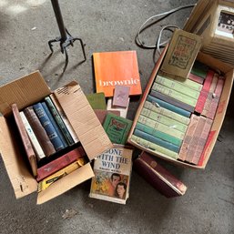 Assorted Vintage Book Lot Including Mask Of Zorro, Gone With The Wind, Call Of The Wild, And More!