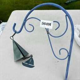 Cute Garden Hook With Boat (basement)