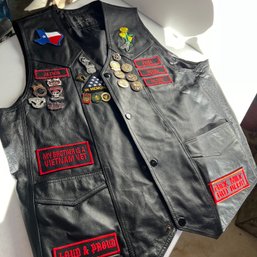 Men's Leather Bike Vest With Pins And Patches, Size Large (EF)