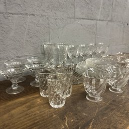 Lovely Vintage Swirled Glass Dishes  (BSMT3)