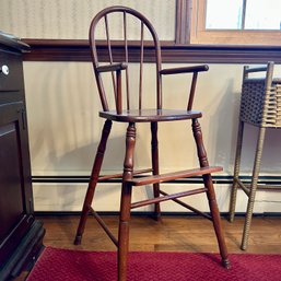 Charming Vintage Wooden Highchair (DR)