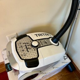 PROLUX Titan Vacuum Cleaner (DR)