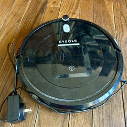EYUGLE Robot Vacuum (LR)