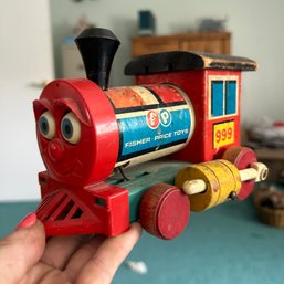 Vintage Fisher Price Huffy Puffy Wooden Train Toy (B2) (MB16)