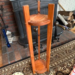 Solid Wood Side Table/Plant Stand (LR)