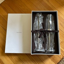 Vera Wang Love Knots Toasting Champagne Flutes, New In Box  (Dining Room)