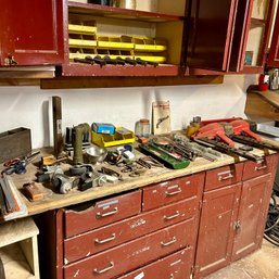 Workshop Pickers Lot: Tabletop Items (BSMT2)