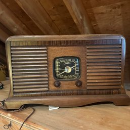 Vintage Zenith Radio (Attic)