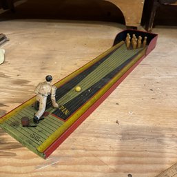 Vintage Metal Bowling Toy - Missing 1 Pin (Attic)