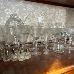 Mixed Lot Of Vintage Barware, Vintage Drinkware, Etched Glass, Including TWO Vintage Glass Cocktail Shakers