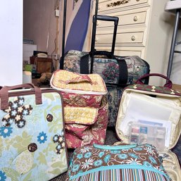 Sewing Project Bags & Luggage Lot (basement)