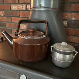 Vintage Tea Kettle And Metal Pot (LR)