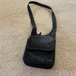 FRYE Black Leather Cross-Body Bag (Master BR)