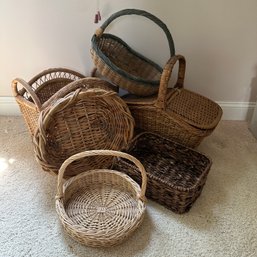 Lot Of Assorted Baskets, Some Vintage (Master BR)