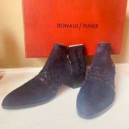 NEW Donald J Pliner Women's Midnight Blue Suede Shoes Size 9M (SA)