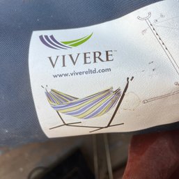 Vivere Hammock With Stand (garage)