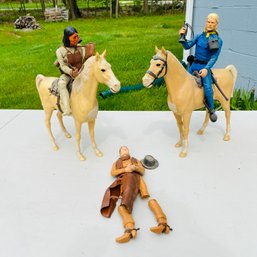Vintage Marx Geronimo & General Custer Figures, Cowboy (broken) With Toy Horses (BsmtEntry)