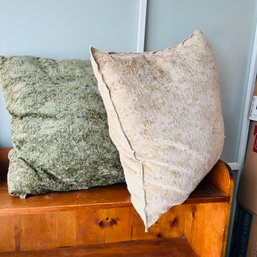 Pair Of Textured Toss Pillows (Pod)