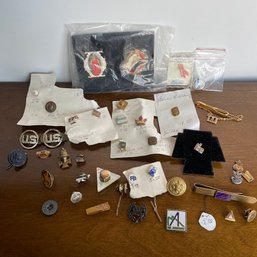 Assorted Vintage Pins And Tie Clips (NH)